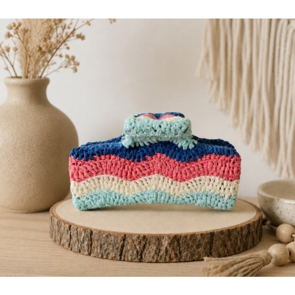 Crochet Colorful Wave Striped Claw Clip New